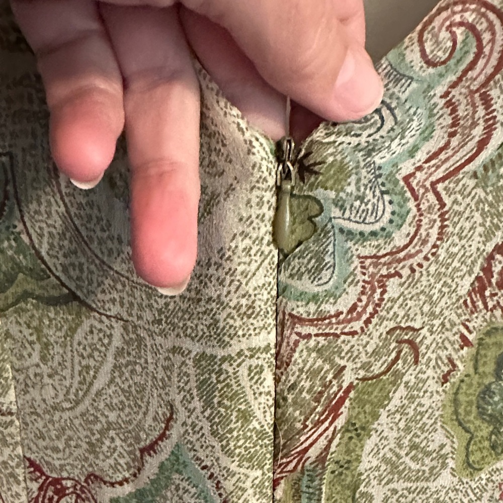 Jonathan Martin Paisley Midi Dress in Green and Pink - Picture 7 of 8
